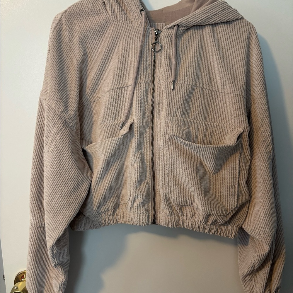 Cropped Beige Neutral Layering Soft Girl Bohemian Festival Wear Shacket